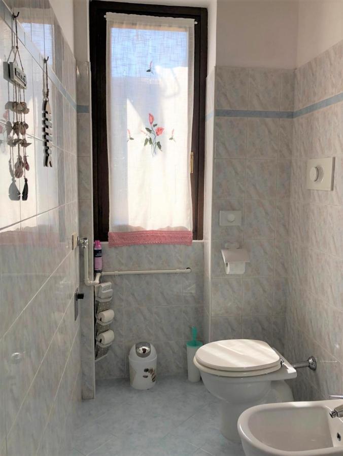 Oasi Di Paradiso - Comfy Private Apartment On Ground Floor With Terrace Ντεζεντσάνο ντελ Γκάρντα Εξωτερικό φωτογραφία